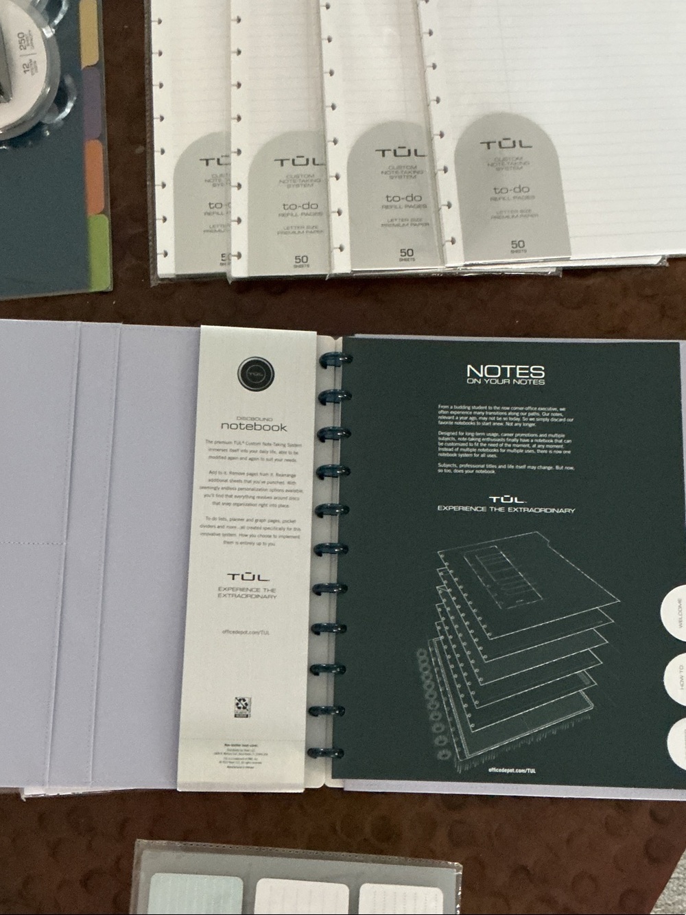 TOL Refillable Disc-Bound Notebook & Planner Inserts — White, Light Green, Navy - Picture 6 of 6